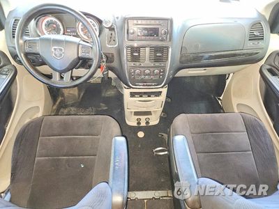 Zdjęcie 8 z 14 samochodu: 2013 DODGE GRAND CARAVAN SE VIN:2C4RDGBG6DR762632 - miniatura