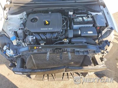 Zdjęcie 11 z 12 samochodu: 2018 HYUNDAI ELANTRA SE VIN:5NPD74LF3JH389807 - miniatura