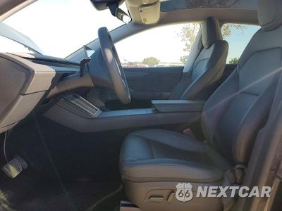 Zdjęcie 7 z 13 samochodu: 2026 TESLA MODEL Y VIN:7SAYGDEE7TF328406 - miniatura