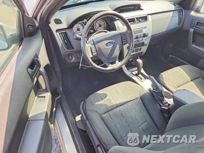 Zdjęcie 8 z 12 samochodu: 2009 FORD FOCUS SE VIN:1FAHP32N99W165716 - miniatura