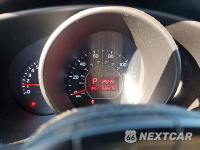 Zdjęcie 9 z 12 samochodu: 2017 KIA SOUL BASE VIN:KNDJN2A27H7878903 - miniatura
