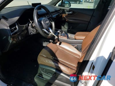 Zdjęcie 7 z 13 samochodu: 2017 AUDI Q7 PREMIUM PLUS VIN:WA1LAAF70HD024897 - miniatura
