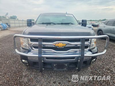 Piąte zdjęcie samochodu w środku: 2011 CHEVROLET SILVERADO K1500 LT VIN:1GCRKSE39BZ285795 - miniatura