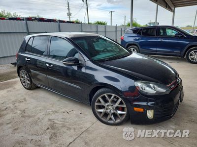 Czwarte zdjęcie samochodu z boku: 2013 VOLKSWAGEN GTI VIN:WVWHV7AJ5DW141119 - miniatura
