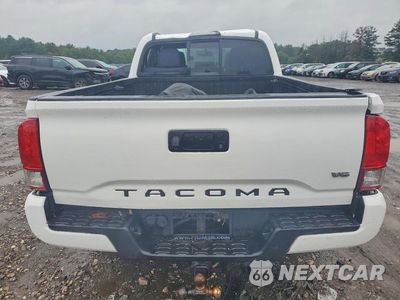 Zdjęcie 6 z 12 samochodu: 2016 TOYOTA TACOMA TRD SPORT VIN:5TFDZ5BN7GX002746 - miniatura