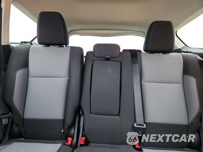 Zdjęcie 10 z 13 samochodu: 2019 FORD ESCAPE SE VIN:1FMCU0GD8KUB65487 - miniatura