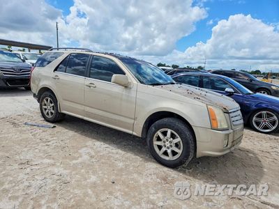 Czwarte zdjęcie samochodu z boku: 2007 CADILLAC SRX VIN:1GYEE637870146007 - miniatura