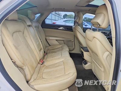 Zdjęcie 10 z 12 samochodu: 2013 LINCOLN MKZ VIN:3LN6L2J97DR821169 - miniatura
