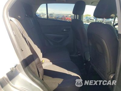 Zdjęcie 10 z 12 samochodu: 2020 CHEVROLET TRAX LS VIN:KL7CJNSB2LB320934 - miniatura