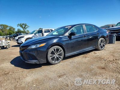2018 TOYOTA CAMRY SE 4T1B11HK2JU529781 - główne zdjęcie licytacji z USA - miniatura