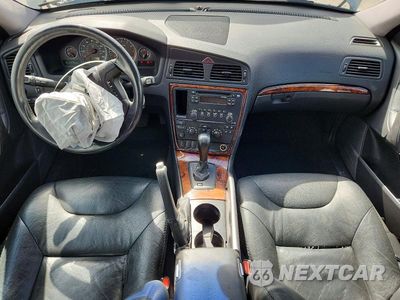 Zdjęcie 8 z 13 samochodu: 2005 VOLVO XC70 VIN:YV1SZ592X51184813 - miniatura