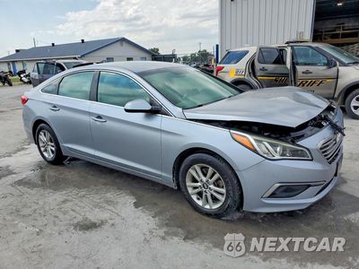 Czwarte zdjęcie samochodu z boku: 2017 HYUNDAI SONATA SE VIN:5NPE24AF1HH564071 - miniatura