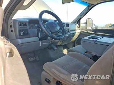 Zdjęcie 8 z 12 samochodu: 2004 FORD F250 SUPER DUTY VIN:1FTNX21L94EA87122 - miniatura