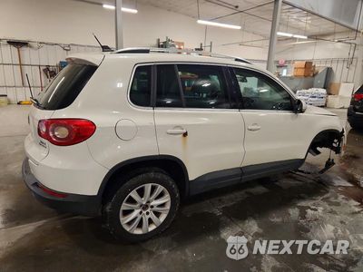 Trzecie zdjęcie samochodu z tyłu: 2009 VOLKSWAGEN TIGUAN SE VIN:WVGBV75N09W000304 - miniatura
