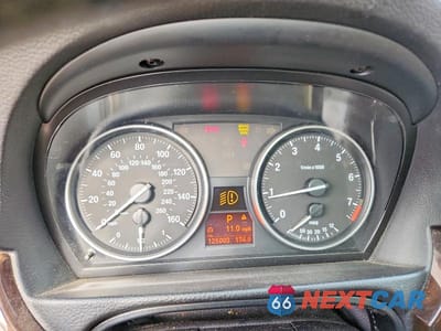 Zdjęcie 9 z 12 samochodu: 2010 BMW 3ER 328 XI SULEV VIN:WBAPK5C58AA653634 - miniatura