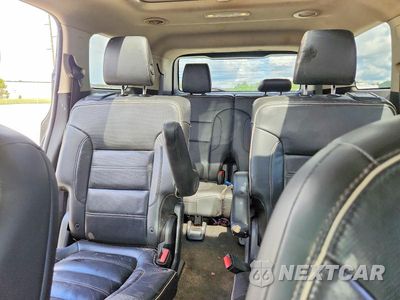 Zdjęcie 10 z 14 samochodu: 2019 GMC ACADIA DENALI VIN:1GKKNPLS4KZ290651 - miniatura