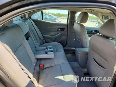 Zdjęcie 10 z 12 samochodu: 2015 CHEVROLET MALIBU LS VIN:1G11B5SL0FF167279 - miniatura