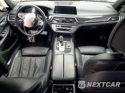 Zdjęcie 8 z 12 samochodu: 2022 BMW 740 I VIN:WBA7T2C09NCK86446 - miniatura