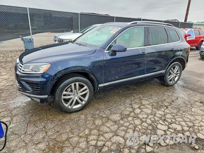 2016 VOLKSWAGEN TOUAREG SPORT WVGEF9BPXGD003652 - główne zdjęcie licytacji z USA - miniatura