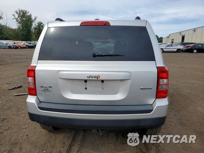 Zdjęcie 6 z 13 samochodu: 2011 JEEP PATRIOT VIN:1J4NF1GB9BD276247 - miniatura