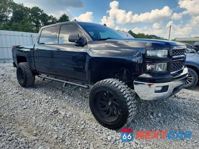Czwarte zdjęcie samochodu z boku: 2014 CHEVROLET SILVERADO K1500 LT VIN:3GCUKREC2EG158488 - miniatura