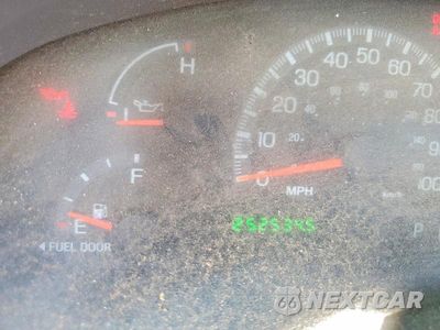 Zdjęcie 9 z 12 samochodu: 2000 FORD F150 VIN:1FTRX17W3YNB02944 - miniatura