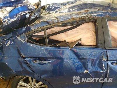 Zdjęcie 10 z 12 samochodu: 2017 HYUNDAI ELANTRA SE VIN:5NPD84LF3HH156243 - miniatura