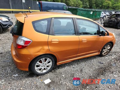 Trzecie zdjęcie samochodu z tyłu: 2009 HONDA FIT SPORT VIN:JHMGE88459S039303 - miniatura