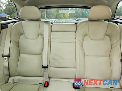 Zdjęcie 10 z 14 samochodu: 2018 VOLVO XC60 T6 INSCRIPTION VIN:YV4A22RL0J1035461 - miniatura