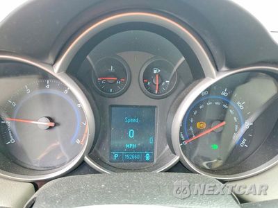 Zdjęcie 9 z 12 samochodu: 2011 CHEVROLET CRUZE LS VIN:1G1PC5SH7B7154732 - miniatura