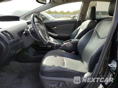 Zdjęcie 7 z 12 samochodu: 2015 TOYOTA PRIUS FOUR VIN:JTDKN3DU0F2003759 - miniatura