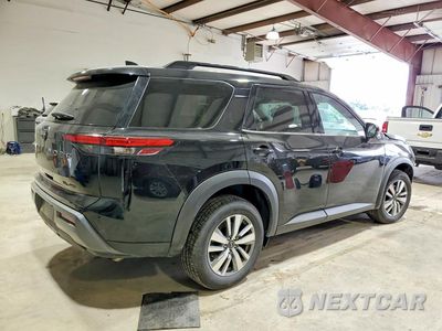 Trzecie zdjęcie samochodu z tyłu: 2026 NISSAN PATHFINDER SL VIN:5N1DR3CE1TC268568 - miniatura