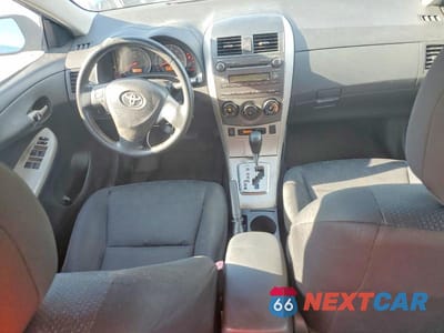 Zdjęcie 8 z 12 samochodu: 2010 TOYOTA COROLLA S VIN:2T1BU4EE0AC404772 - miniatura
