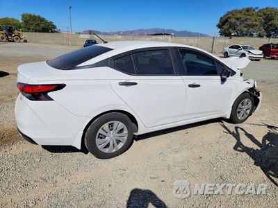 Trzecie zdjęcie samochodu z tyłu: 2025 NISSAN VERSA S VIN:3N1CN8DV8SL822671 - miniatura