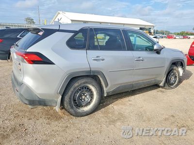 Trzecie zdjęcie samochodu z tyłu: 2025 TOYOTA RAV4 LE VIN:2T3G1RFVXSW516707 - miniatura