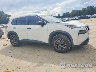 Czwarte zdjęcie samochodu z boku: 2021 NISSAN ROGUE S VIN:5N1AT3AB7MC754106 - miniatura