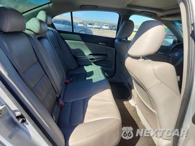 Zdjęcie 10 z 12 samochodu: 2010 HONDA ACCORD EXL VIN:1HGCP2F88AA108591 - miniatura
