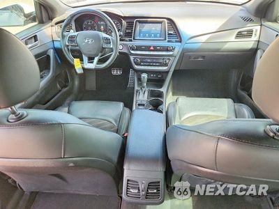 Zdjęcie 8 z 13 samochodu: 2018 HYUNDAI SONATA SPORT+ VIN:5NPE34AF6JH724657 - miniatura