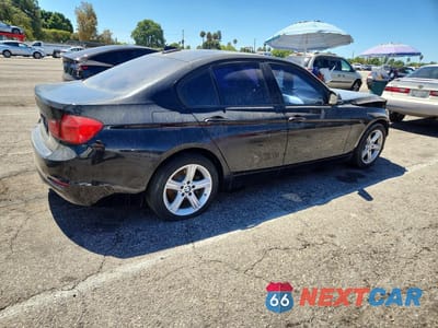 Trzecie zdjęcie samochodu z tyłu: 2013 BMW 328 I VIN:WBA3A5C50DF602699 - miniatura