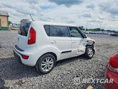 Trzecie zdjęcie samochodu z tyłu: 2012 KIA SOUL + VIN:KNDJT2A62C7434975 - miniatura