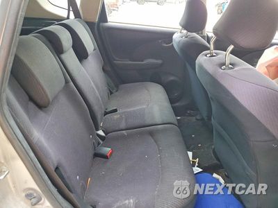Zdjęcie 10 z 12 samochodu: 2012 HONDA FIT SPORT VIN:JHMGE8H50CC002637 - miniatura
