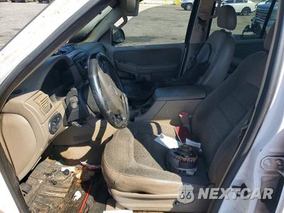 Zdjęcie 7 z 13 samochodu: 2002 FORD EXPLORER XLS VIN:1FMZU62K92UD30997 - miniatura