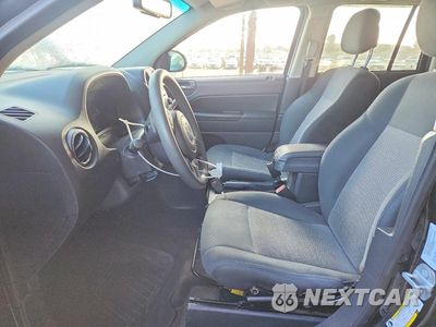 Zdjęcie 7 z 13 samochodu: 2015 JEEP COMPASS SPORT VIN:1C4NJCBB2FD274787 - miniatura