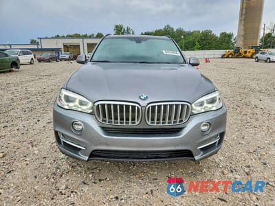 Piąte zdjęcie samochodu w środku: 2016 BMW X5 XDR40E VIN:5UXKT0C55G0F75150 - miniatura