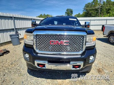 Piąte zdjęcie samochodu w środku: 2016 GMC SIERRA K2500 DENALI VIN:1GT12UE8XGF138432 - miniatura