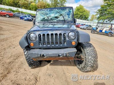 Piąte zdjęcie samochodu w środku: 2013 JEEP WRANGLER UNLIMITED SPORT VIN:1C4HJWDG8DL658759 - miniatura
