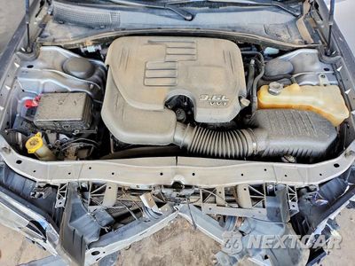 Zdjęcie 11 z 13 samochodu: 2018 CHRYSLER 300 S VIN:2C3CCABG2JH223288 - miniatura