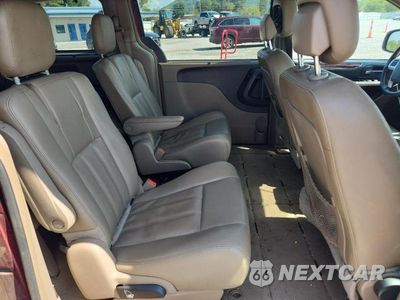 Zdjęcie 11 z 14 samochodu: 2016 CHRYSLER TOWN & COUNTRY TOURING VIN:2C4RC1BG3GR207710 - miniatura