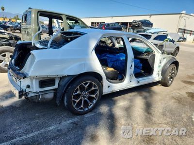Trzecie zdjęcie samochodu z tyłu: 2016 CHRYSLER 300C VIN:2C3CCAEG8GH342774 - miniatura