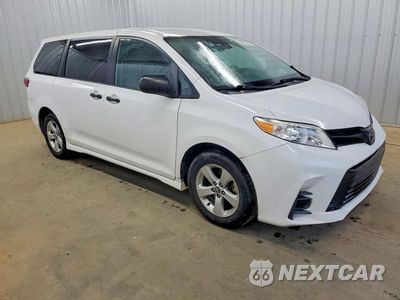 Czwarte zdjęcie samochodu z boku: 2019 TOYOTA SIENNA L 7-PASSENGER VIN:5TDZZ3DC4KS995353 - miniatura